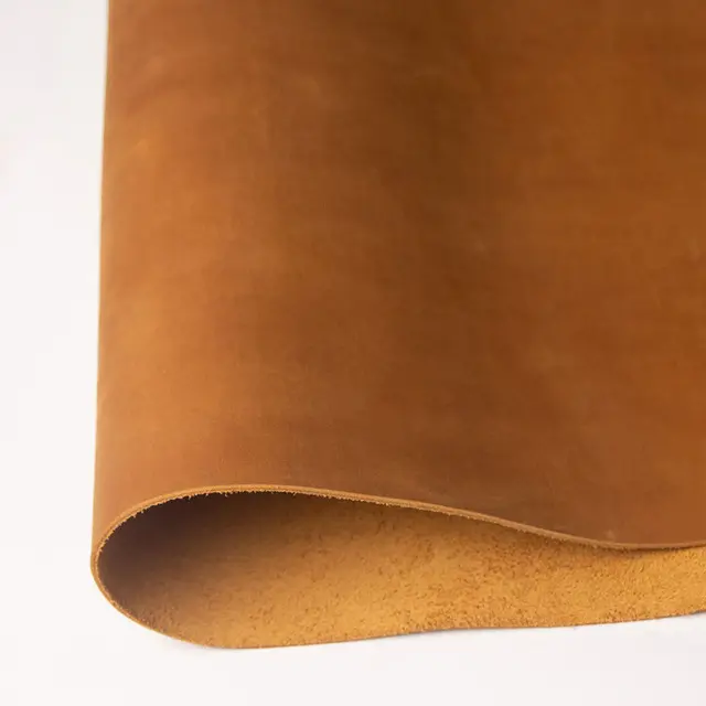 Cuir de vachette véritable 2.0mm pré-découpé Crazy Horse Leather Piece First Layer Material Leather Craft for Belt Wallet Bag Shoes