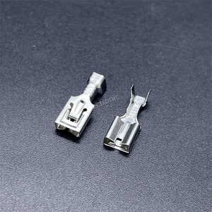 DJ6226-6.3B terminale connettore automatico serie 6.3mm in ottone stagnatura con terminale stampato a freddo cablaggio Plug-in terme a crimpare 7116-2873 - Product Image 1