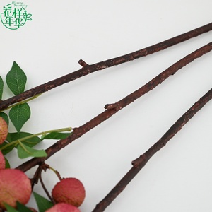 Branche de litchi artificielle faite à la main 57 cm – Magnifique arrangement floral pour salon, fenêtre, décoration du Nouvel An - Product Image 4