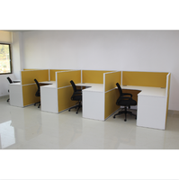 Ensemble de meubles modernes et durables pour bureau de direction Poste de travail modulaire de 6 à 8 places Cloison en aluminium Matériau MFC 6 ans