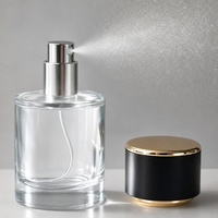 Flacon pulvérisateur de parfum en verre transparent personnalisé de 30 ml et 50 ml avec bouchon noir et or, atomiseur de parfum de luxe, emballage cosmétique en gros