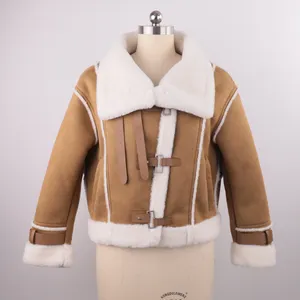 Grosir jaket suede bulu palsu untuk wanita dapat menyesuaikan pabrik mantel pakaian