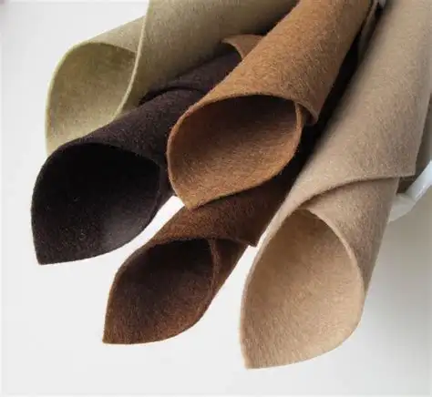 1mm 3mm 5mm Rpet Felt Black Grey 100% Polyester Needle Punched Soft Non Woven Fabric Felt Rolls