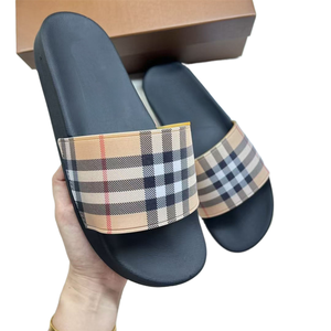 Prodotto di Tendenza 2026: Serie Moda Designer, Ciabatte Retrò a Quadri, Vintage Unisex OEM ODM - Product Image 1