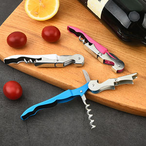 <span class=keywords><strong>Tire</strong></span>-<span class=keywords><strong>bouchon</strong></span> <span class=keywords><strong>de</strong></span> sommelier multifonctionnel en acier inoxydable 3-en-1 avec ouvre-<span class=keywords><strong>bouteille</strong></span> <span class=keywords><strong>de</strong></span> bière et coupe-capsule, plusieurs couleurs au choix - Product Image 6