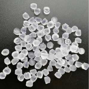 Qualité médicale transparente douce de granules de PVC pour des applications de tuyau et de câble de semelles de chaussure pour le moulage - Product Image 3