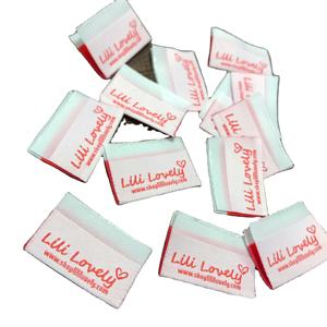 <span class=keywords><strong>Etichette</strong></span> <span class=keywords><strong>tessute</strong></span> in raso per etichetta per la cura del lavaggio stampata per abbigliamento - Product Image 1