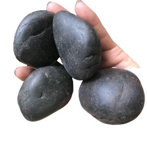 Pierre noire roulée, pierre de pavé, pierre de jardin avec un prix acceptable pour le pavage des routes et la décoration extérieure - Product Image 1