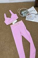 Ensemble de sport 2 pièces sans coutures pour femme : Soutien-gorge de sport à blocs de couleur et coutures contrastées, Legging de yoga taille haute – Tenue de sport pour la gym