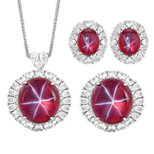 Ensemble de bijoux de mariage écologiques en cuivre avec zircon rouge lisse en forme d'étoile à six branches (18*20mm) : collier, boucles d'oreilles et bague - Product Image 1
