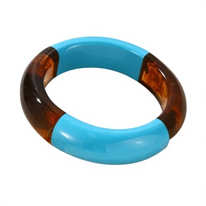 Bracelets en résine colorés simples, 3 ensembles de designs unisexes, décontractés, sportifs, rose, vert, marron, forme ronde, ensemble de bijoux tendance - Product Image 6