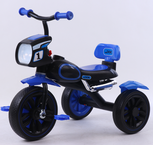 Tricycle pour enfants de style <span class=keywords><strong>moto</strong></span>, tricycle à pédales pour tout-petits, tricycle à trois roues avec lumière et musique, jouet durable pour tout-petits - Product Image 6