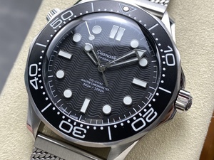 Montre mécanique de plongée de luxe, qualité supérieure, étanche, 42 mm, mouvement ETA 8806 VS Factory, lunette en céramique, vintage, 300 m. - Product Image 3