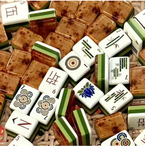 ชุดไพ่นกกระจอกหรูหราใหม่แบบขายส่ง 4 ชั้น ป้องกันการซีดจาง ลายไม้ตกแต่ง - Product Image 2