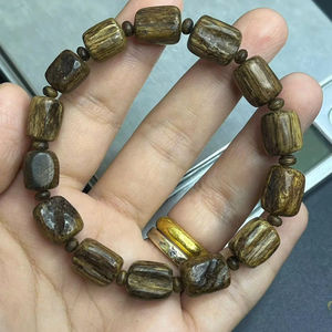 Bracelet en perles d'agarwood naturel fait main, bracelet extensible en perles de bois parfumées pour hommes et femmes, cadeau de bijoux - Product Image 1