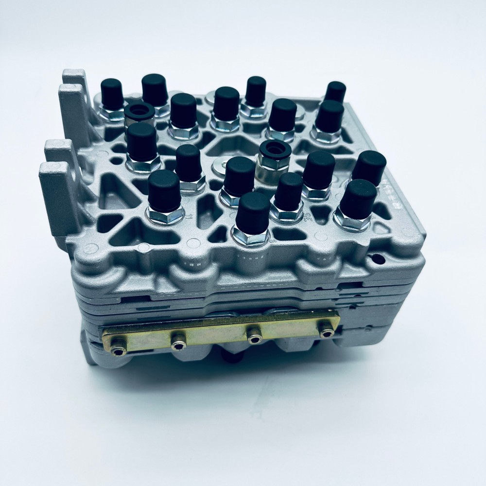 Original Hitachi Signal Valve for Excavators - Reliable Control