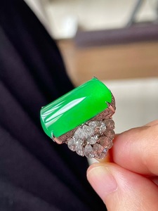 แหวนเพชรทรง Asscher ชุบทอง 18K หรูหรา ประดับพลอยหยกเขียวขนาดใหญ่ 20x11.5x7 มม. หินธรรมชาติ เหมาะสำหรับเป็นของขวัญ - Product Image 4