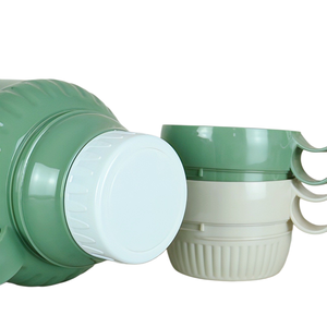 Vente en gros de thermos à eau isolés sous vide avec corps extérieur en plastique et intérieur en verre de <span class=keywords><strong>1L</strong></span> et 1,8L pour le marché somalien, approvisionnement en vrac - Product Image 2