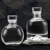 Transparante ronde glazen flesje voor wijn, likeur, brandewijn, sap, drank of fruitwijn met kurk of glazen deksel, 100ml
