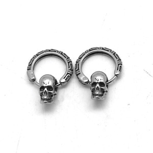 yunnique Skull Stud Earrings Titanium Steel Geometric Design Fashionable Unisex Jewelry Retro European American Style - Product Image 1