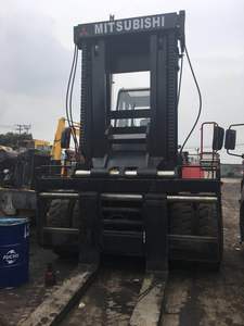 Chariot élévateur d'occasion MITSUBISHI FD300 pour travaux de terrassement - Offre Spéciale - Product Image 4