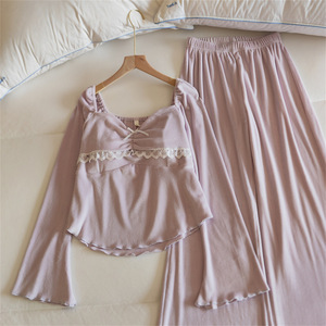 Nuovi pigiami da donna in stile francese, lussuoso velluto isola con imbottiture sul petto, abbigliamento per la casa, set caldo per primavera, autunno e inverno. - Product Image 4