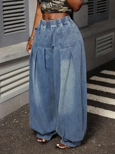 <span class=keywords><strong>Jeans</strong></span> Balloon Blu Effetto Lavato Retrò da <span class=keywords><strong>Donna</strong></span> Taglie Forti, Pantaloni <span class=keywords><strong>in</strong></span> Denim a Gamba Larga <span class=keywords><strong>con</strong></span> <span class=keywords><strong>Vita</strong></span> Alta Elastica Arricciata e Pieghe, Modello Lanterna 2026 - Product Image 4