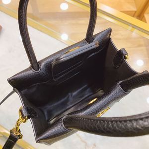 Bolso de Mano Pequeño Retro de Alta Gama para Mujer - Textura Sencilla, Bolso Multifuncional Hecho de Material PU.672 - Product Image 2