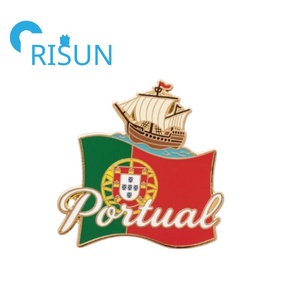 Usine Portugal Lisbonne Voyage Souvenir Pin Badge Aimant Métal Personnalisé Portugais Carte Drapeau Chapeau Cap Émail Épinglette Badge Emblème - Product Image 4