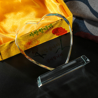 Trophée en verre vierge en forme de cœur gravé au laser, vente en gros, best-seller