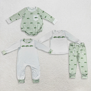 Conjunto de Ropa de Manga Larga para Bebés Niños con Estampado de Peces y Cuadros Verdes a Juego de la Marca Brother al por Mayor - Product Image 1