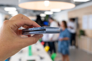 GSM-FIX Z <span class=keywords><strong>4</strong></span> Z Flip4 5G F721U1 F721B 6.7 "8GB 128/<span class=keywords><strong>256</strong></span>/512GB NFC Snapdragon ต้นฉบับพับได้ใหม่โทรศัพท์ - Product Image 5