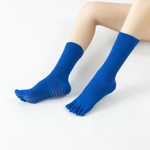 <span class=keywords><strong>Calcetines</strong></span> de Yoga <span class=keywords><strong>con</strong></span> punta separada para mujer de alta calidad, <span class=keywords><strong>Calcetines</strong></span> antideslizantes personalizados para tripulación, 5 <span class=keywords><strong>dedos</strong></span>, <span class=keywords><strong>calcetines</strong></span> de Pilates, <span class=keywords><strong>calcetines</strong></span> de algodón de Yoga personalizados - Product Image 5