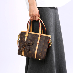 Mochila Cruzada de Gran Capacidad de Alta Gama, Bolso de Mano Lujoso para Damas, Bolso de Mujer Moderno Hecho de Material PU 2901 - Product Image 3