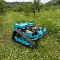 Tondeuse à gazon industrielle autotractée télécommandée sur chenilles, à moteur thermique, avec hauteur de coupe réglable pour terrains accidentés