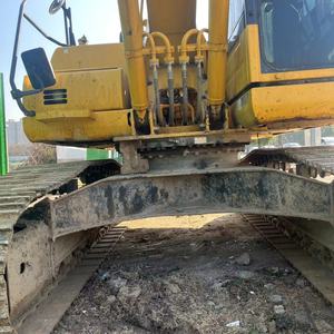 รถขุดตีนตะขาบมือสอง Komatsu PC200-8 ขนาด 20 ตัน ขายดี รถขุดยี่ห้อ Komatsu สำหรับงานวิศวกรรม แหล่งส่งออก - Product Image 5