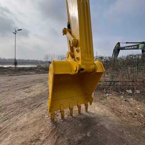 Excavadora Hidráulica de Brazo Largo Komatsu PC220, 24 Toneladas, Modelo 2024, Capacidad de Cucharón de 1.03m, Excavación Profunda, Gran Alcance, Pesada - Product Image 4