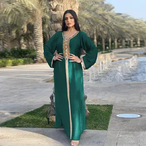 Robes longues et élégantes en flanelle pour femmes, vêtements traditionnels islamiques turcs du Moyen-Orient pour femmes, robes de soirée Abaya de Dubaï