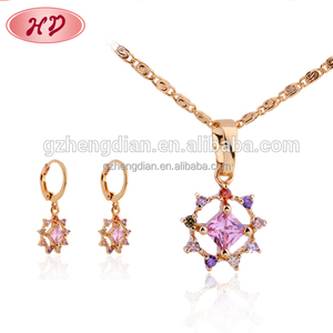 HengDian marca 18K chapado en oro <span class=keywords><strong>de</strong></span> latón accesorios novia pendiente colgante collar <span class=keywords><strong>de</strong></span> conjuntos <span class=keywords><strong>de</strong></span> joyas para mujer - Product Image 1