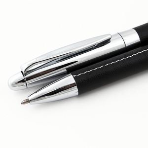 Nouveaux stylos à bille en métal avec couverture en cuir PU coloré et logo gravé au laser - Product Image 4