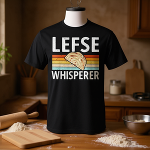 Camiseta Lefse Whisperer Baking Flatbread, diseño vintage de estilo noruego - Product Image 3