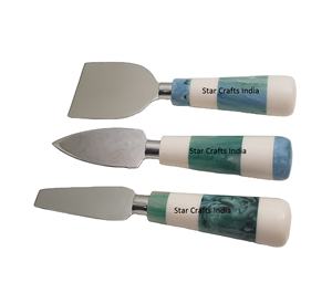 3 Pcs Ustensiles à Fromage Poignée en Résine et Acier Inoxydable avec Argent Plaqué de Fromage Gâteau de Service Trancheuse de Fruits et Légumes - Product Image 3