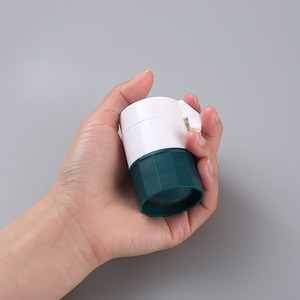 Boîte de médicaments portables, ouvre-pilules multifonction en plastique, broyeur pratique <span class=keywords><strong>pour</strong></span> stockage de médicaments - Product Image 6