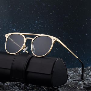 Lunettes de soleil polarisées UV400 pour hommes KSL-98294, monture noire, verres PC, protection classe 2, origine Taizhou - Product Image 3