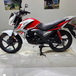 Scooter <span class=keywords><strong>Yamaha</strong></span> <span class=keywords><strong>150CC</strong></span> usato, monocilindrico, 2 ruote, 4 tempi, <span class=keywords><strong>moto</strong></span> usata. - Product Image 1