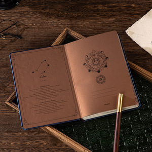 Nouveau carnet de notes avec fonction de réalité augmentée, représentant les douze signes du zodiaque en relief - Product Image 3