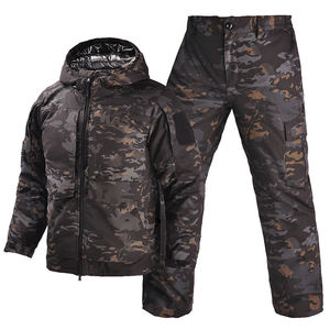 Uniforme de moto imperméable SoftShell pour hommes OEM veste de pluie épaisse à capuche avec poches multiples et ensemble de pantalons pour l'extérieur - Product Image 3