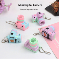 Vente en gros de porte-clés caméra BJD pour maison de poupée colorée