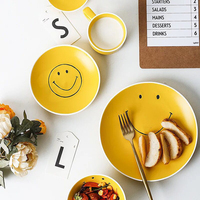 Ensemble de dîner 5 pièces en porcelaine noire mate pour la rentrée scolaire, bol, tasse, soucoupe, design visage souriant de style japonais
