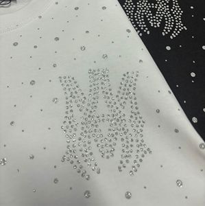 T-shirt da uomo AMI best-seller a maniche corte, alla moda, con stampa all-over e girocollo, in puro cotone, abbigliamento da uomo di marca - Product Image 5